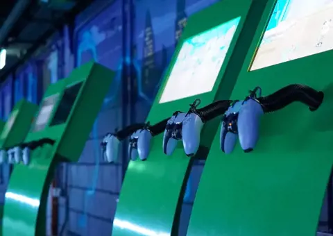 PS5 Station at Flip Out Canary Wharf